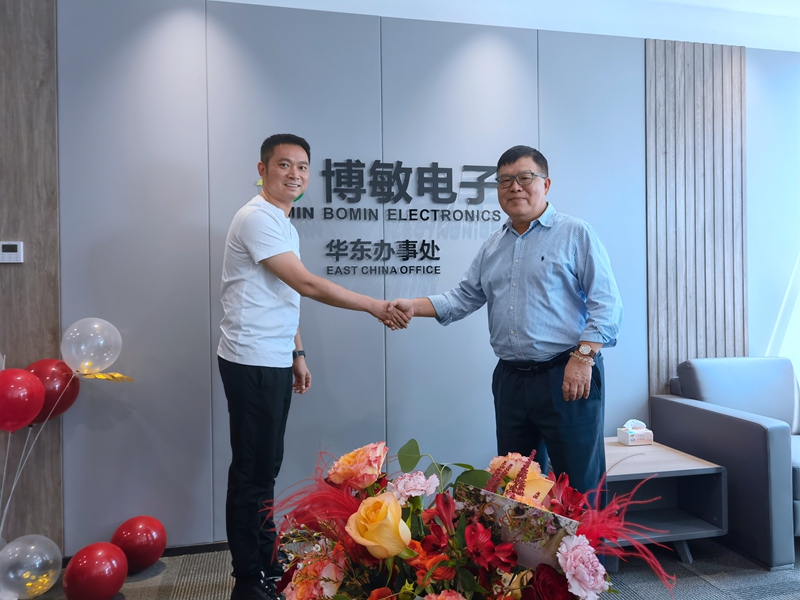 配图_副本.jpg 配图_副本.jpg